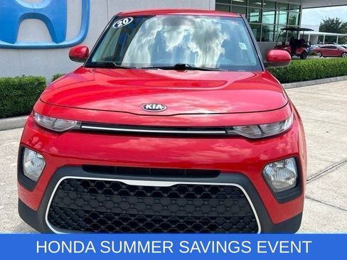 Used 2020 Kia Soul LX FWD image 2
