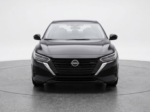 Used 2025 Nissan Sentra S FWD image 2