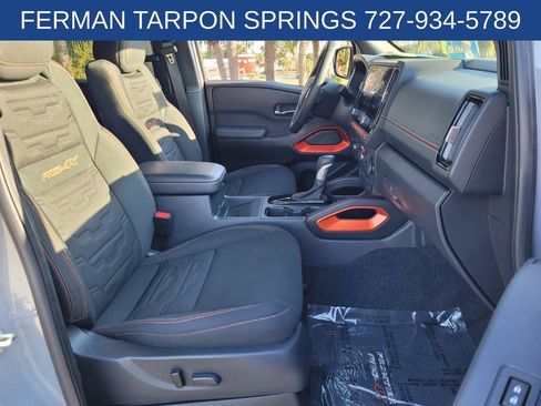 Used 2025 Nissan Frontier PRO-4X w/ Pro Convenience Package image 19