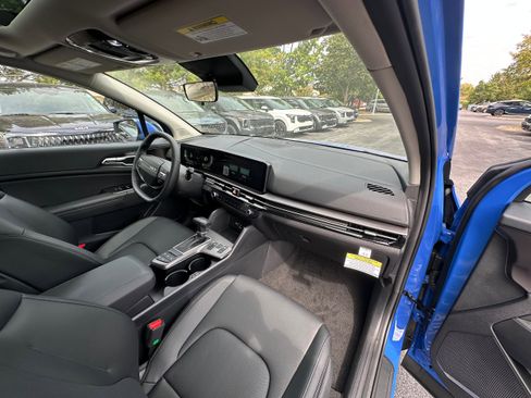 New 2026 Kia Sportage EX w/ EX Panorama Roof Package image 30