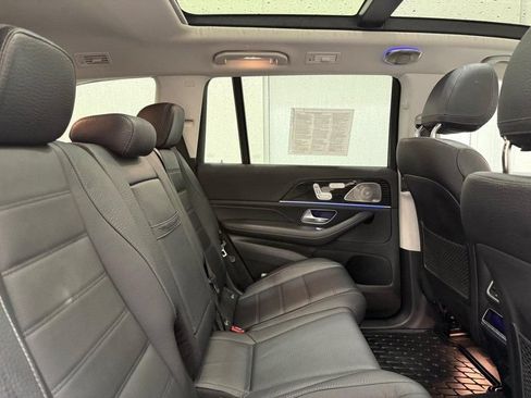 Certified 2024 Mercedes-Benz GLS 450 4MATIC image 8