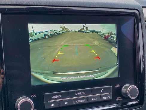 Used 2023 Nissan Frontier SV w/ SV Convenience Package image 23