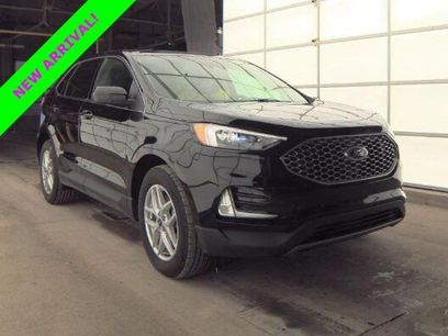 Used 2024 Ford Edge SEL w/ Convenience Package