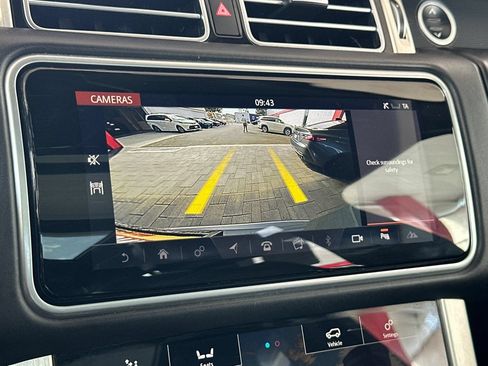 Used 2019 Land Rover Range Rover HSE AWD/4WD image 21
