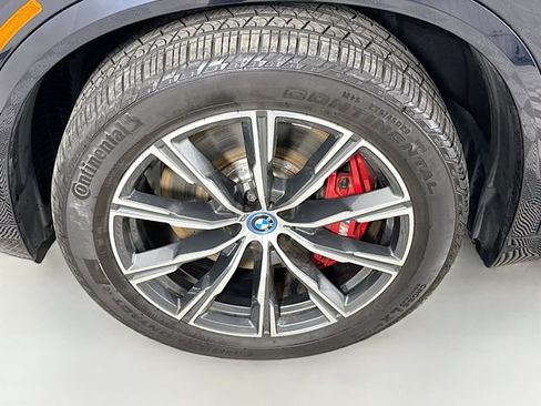 Used 2024 BMW X5 xDrive50e w/ M Sport Package AWD/4WD image 32