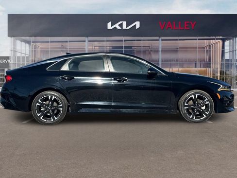 Used 2023 Kia K5 GT-Line w/ GT-Line Premium Package FWD image 3