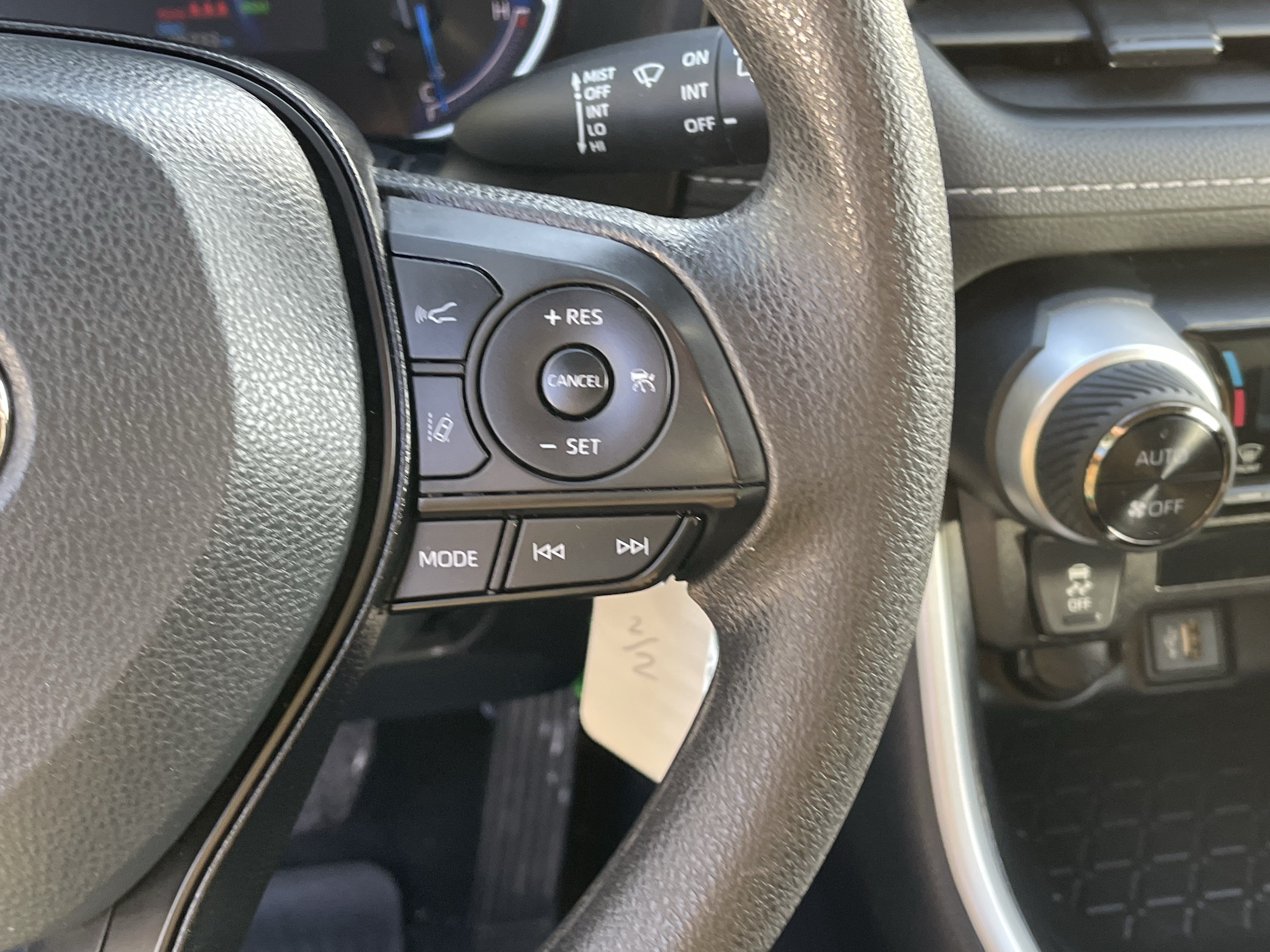Certified 2024 Toyota RAV4 LE AWD/4WD image 20