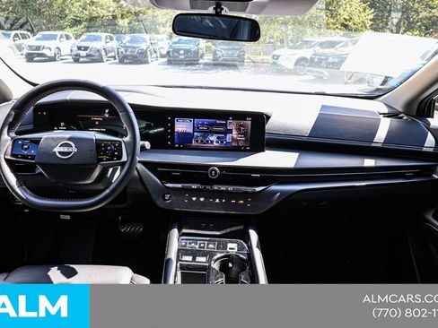 Used 2025 Nissan Murano SV FWD image 22