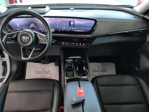 Used 2024 Buick Envision Preferred image 24