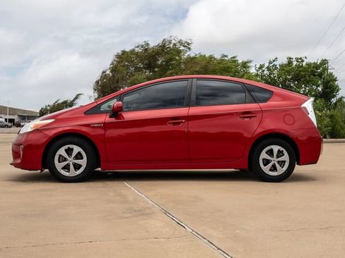 Used 2015 Toyota Prius Three FWD image 5