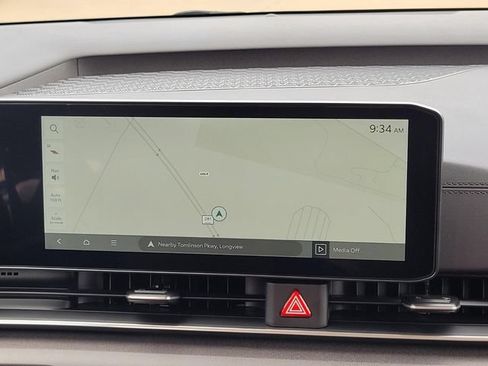 New 2026 Kia Carnival EX FWD image 17