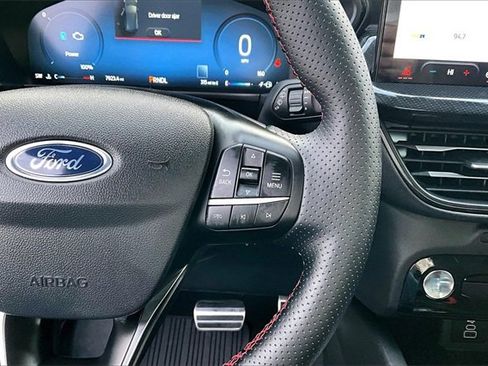 Used 2024 Ford Escape ST-Line Elite image 12