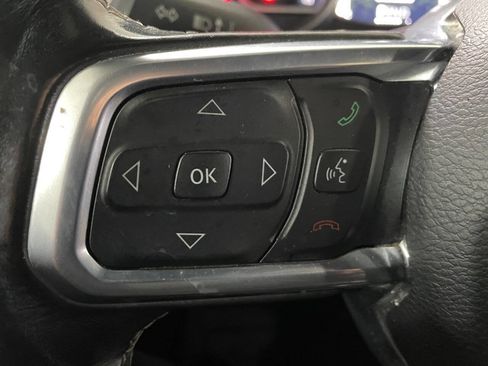 Used 2019 Jeep Wrangler Rubicon w/ Cold Weather Group image 39