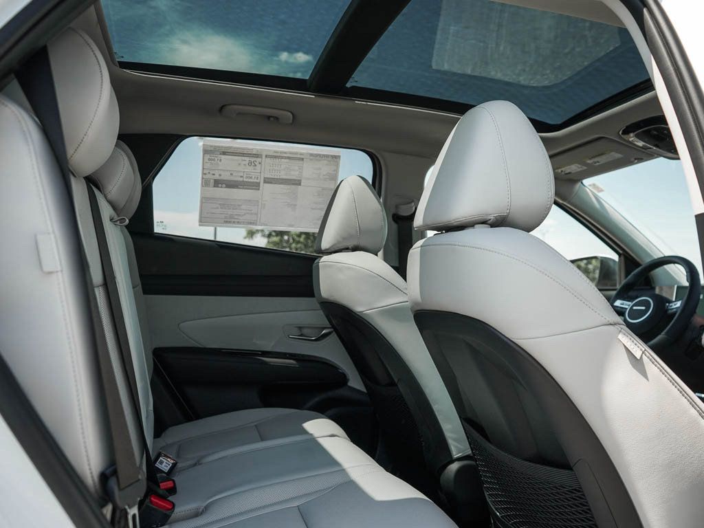 New 2026 Hyundai Tucson Limited AWD/4WD image 12