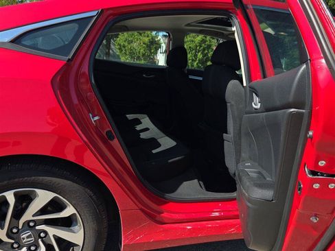 Used 2016 Honda Civic EX image 19