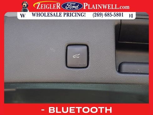 Used 2023 Ford Escape Platinum image 11