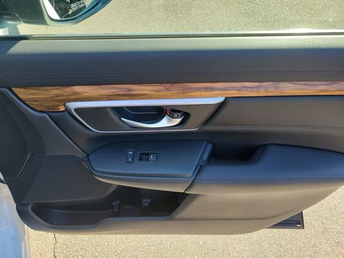 Used 2017 Honda CR-V EX-L image 10