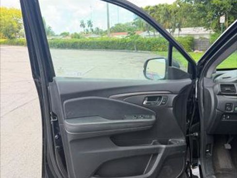 Used 2022 Honda Pilot Special Edition image 22