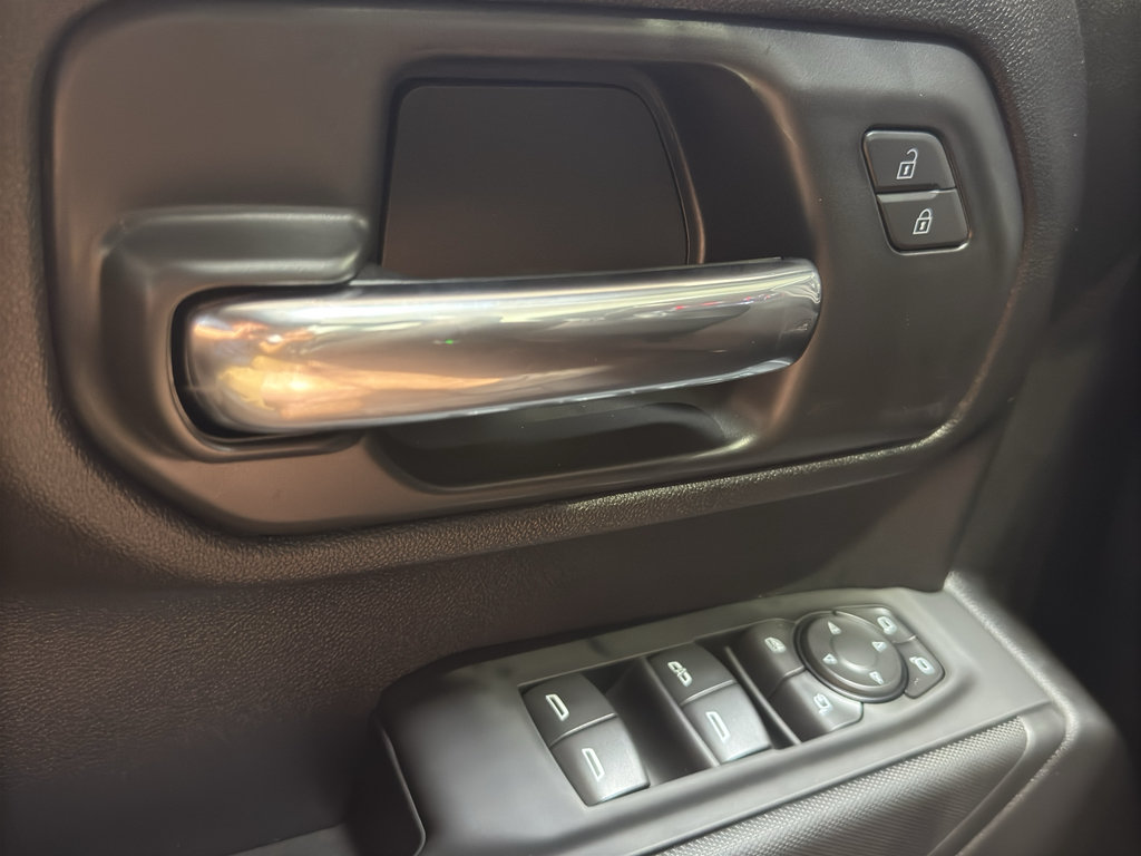 New 2026 Chevrolet Silverado 2500 Custom w/ Custom Value Package AWD/4WD image 32