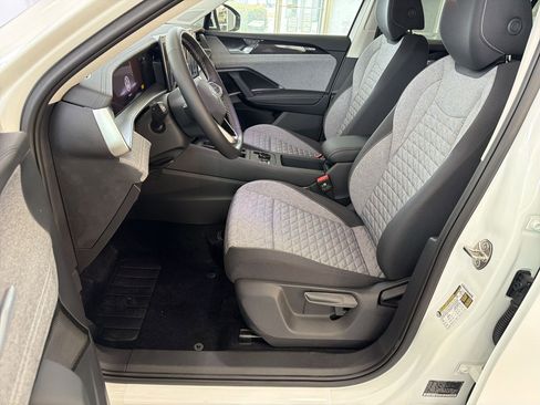 New 2026 Volkswagen Tiguan S FWD image 5