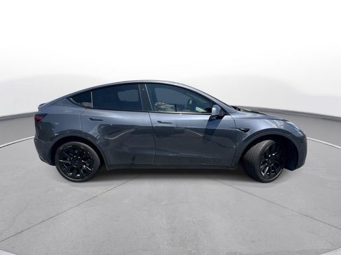 Used 2021 Tesla Model Y Long Range AWD/4WD image 5