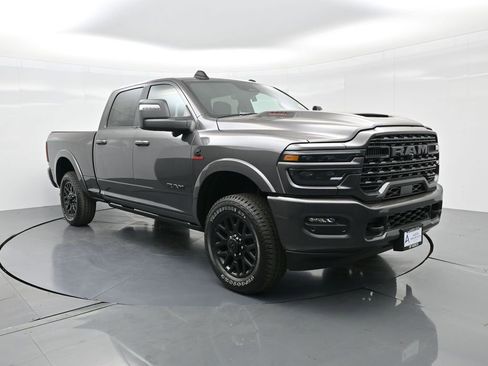 New 2025 RAM 3500 Limited image 4