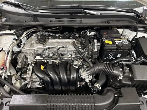 Used 2022 Toyota Corolla LE FWD image 24