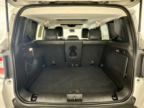 Used 2018 Jeep Renegade Limited AWD/4WD image 30
