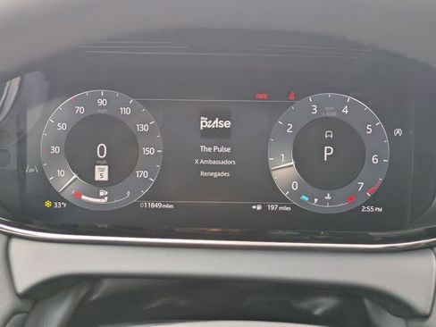 Used 2026 Land Rover Range Rover Evoque Dynamic SE image 8