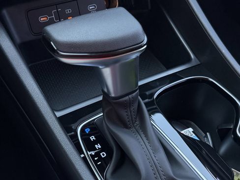 Certified 2026 Hyundai Tucson SE FWD image 17
