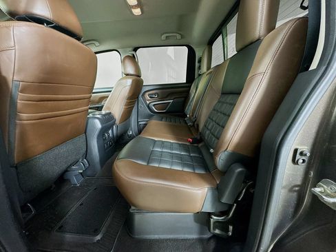 Used 2018 Nissan Titan Platinum Reserve w/ Platinum Utility Package AWD/4WD image 40
