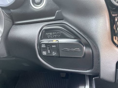 Used 2021 RAM 2500 Big Horn w/ Level 1 Equipment Group AWD/4WD image 25
