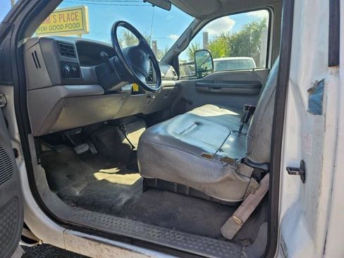 Used 2000 Ford F450 4x4 9 FT. Flatbed 7.3 Diesel image 10