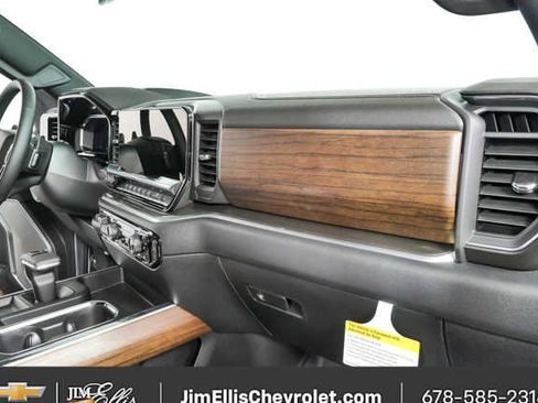 New 2026 Chevrolet Silverado 1500 High Country AWD/4WD image 26