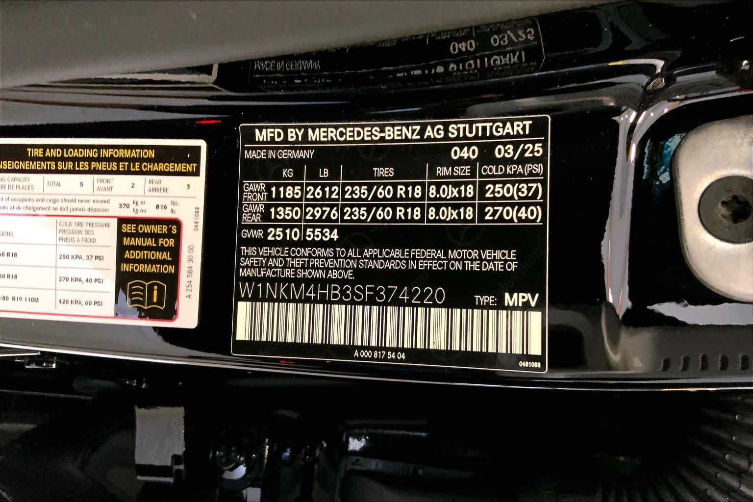 Certified 2025 Mercedes-Benz GLC 300 4MATIC image 33