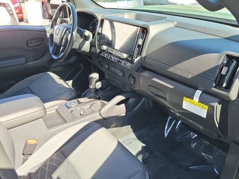 New 2026 Nissan Frontier SV w/ Tow Package AWD/4WD image 13