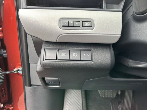 New 2026 Toyota C-HR AWD/4WD image 32