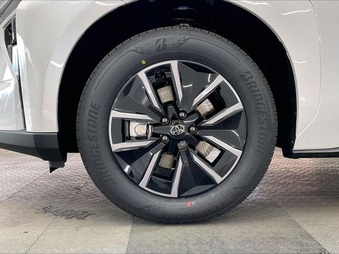 New 2026 Toyota bZ XLE Plus image 14