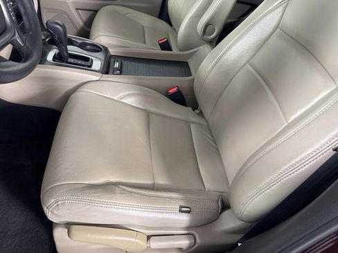 Used 2017 Honda Pilot LX image 13