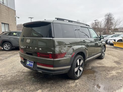 Used 2024 Hyundai Santa Fe Limited image 6