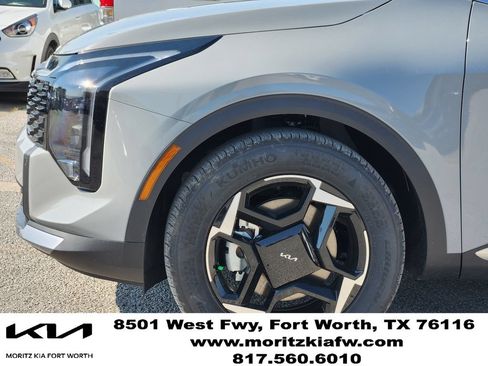 New 2026 Kia Sportage EX FWD image 6