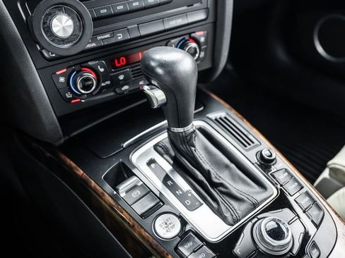 Used 2009 Audi S5 4.2 AWD/4WD image 17