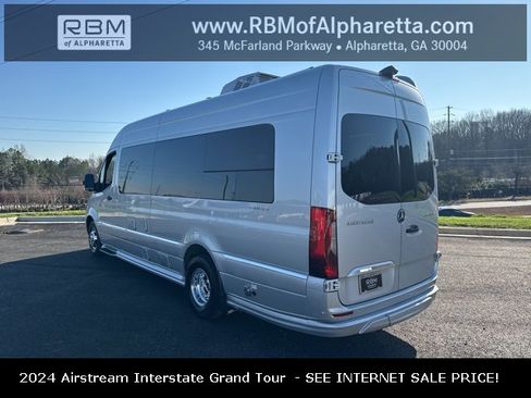 New 2022 Mercedes-Benz Sprinter 3500 image 5