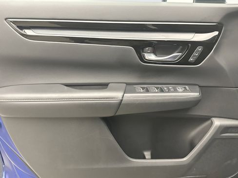 Used 2023 Honda CR-V Sport Touring image 9