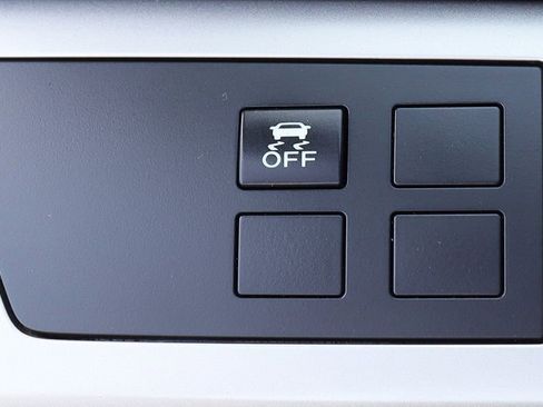 Used 2013 MAZDA MAZDA3 i Touring image 39