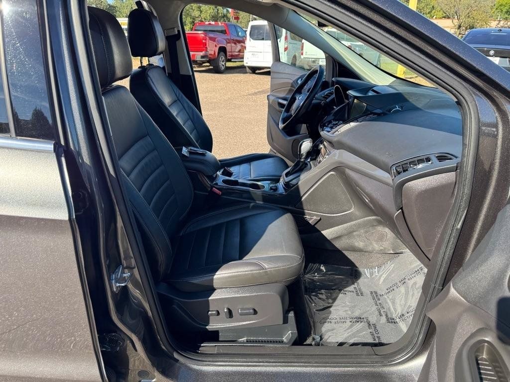 Used 2016 Ford Escape Titanium AWD/4WD image 26