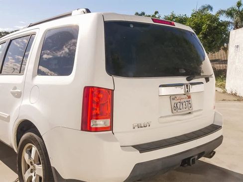 Used 2010 Honda Pilot EX-L image 7