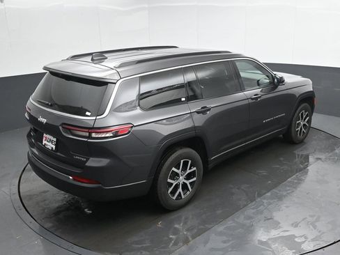 Used 2024 Jeep Grand Cherokee L Limited w/ Luxury Tech Group II image 31