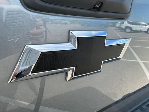 Used 2018 Chevrolet Colorado ZR2 AWD/4WD image 19