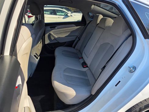 Used 2019 Hyundai Sonata SEL image 11